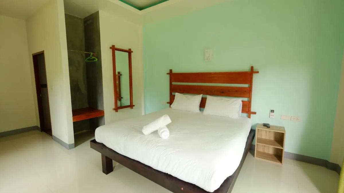 Baan Reenaa Lanta Koh Lanta Luaran gambar