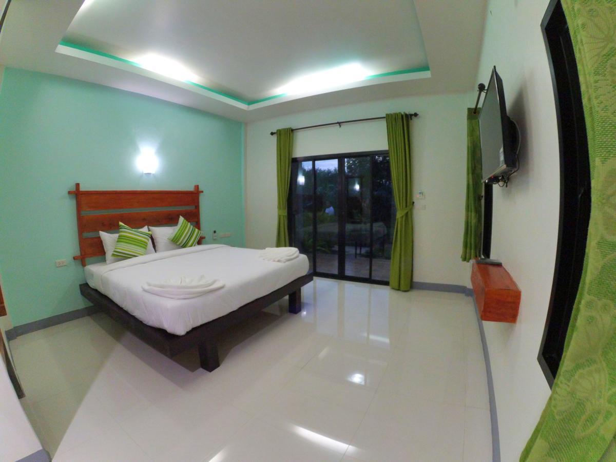 Baan Reenaa Lanta Koh Lanta Luaran gambar