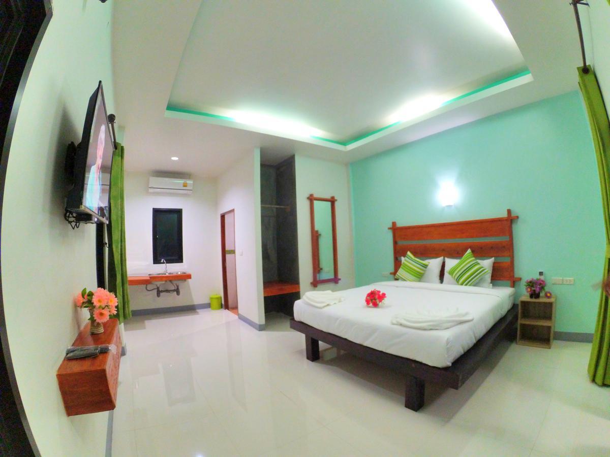 Baan Reenaa Lanta Koh Lanta Luaran gambar