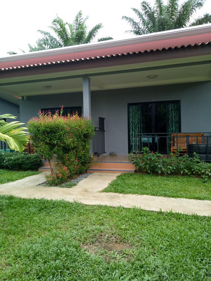Baan Reenaa Lanta Koh Lanta Luaran gambar