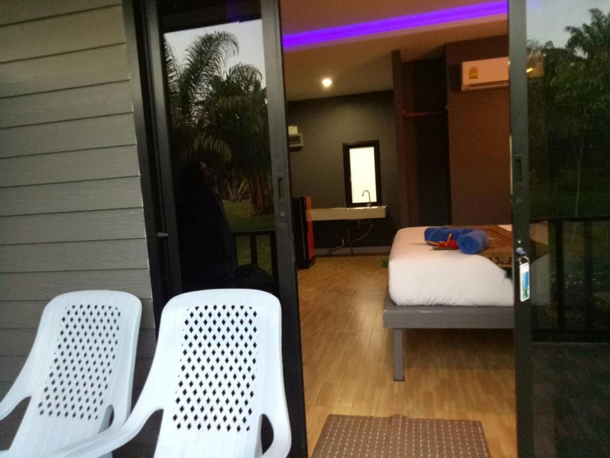 Baan Reenaa Lanta Koh Lanta Luaran gambar