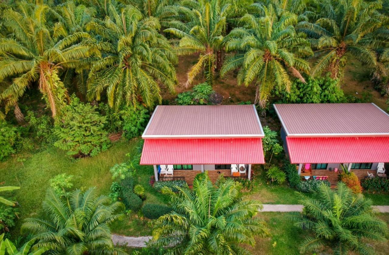 Baan Reenaa Lanta Koh Lanta Luaran gambar